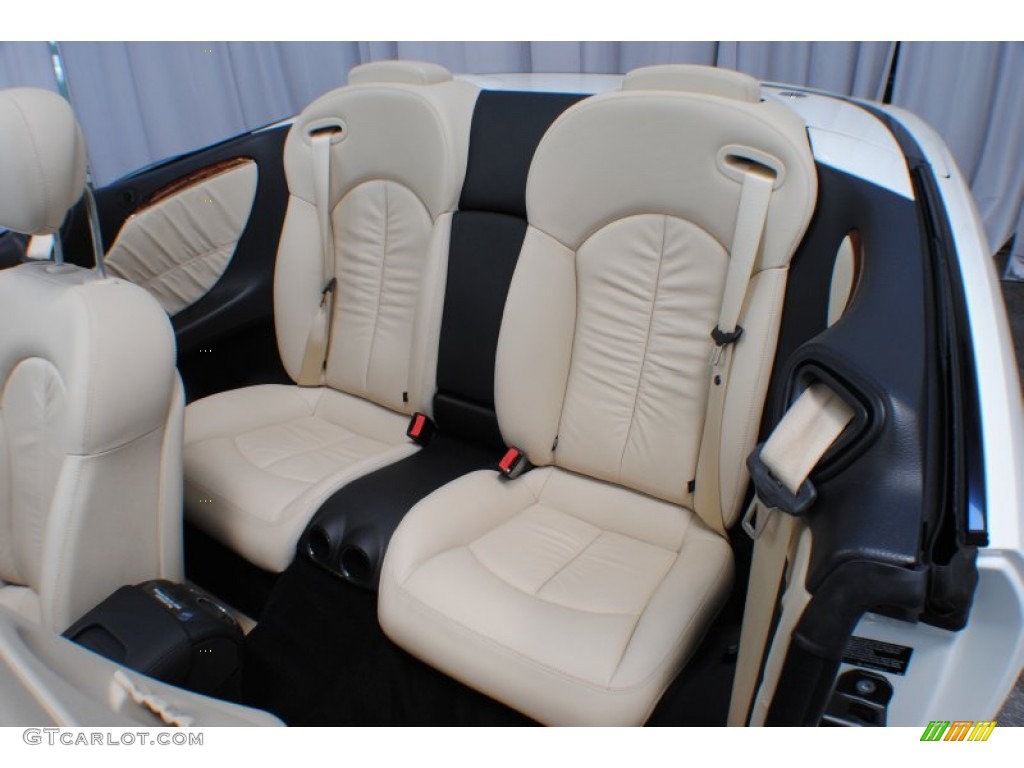 2009 Mercedes-Benz CLK 350 Cabriolet Rear Seat Photo #68623938
