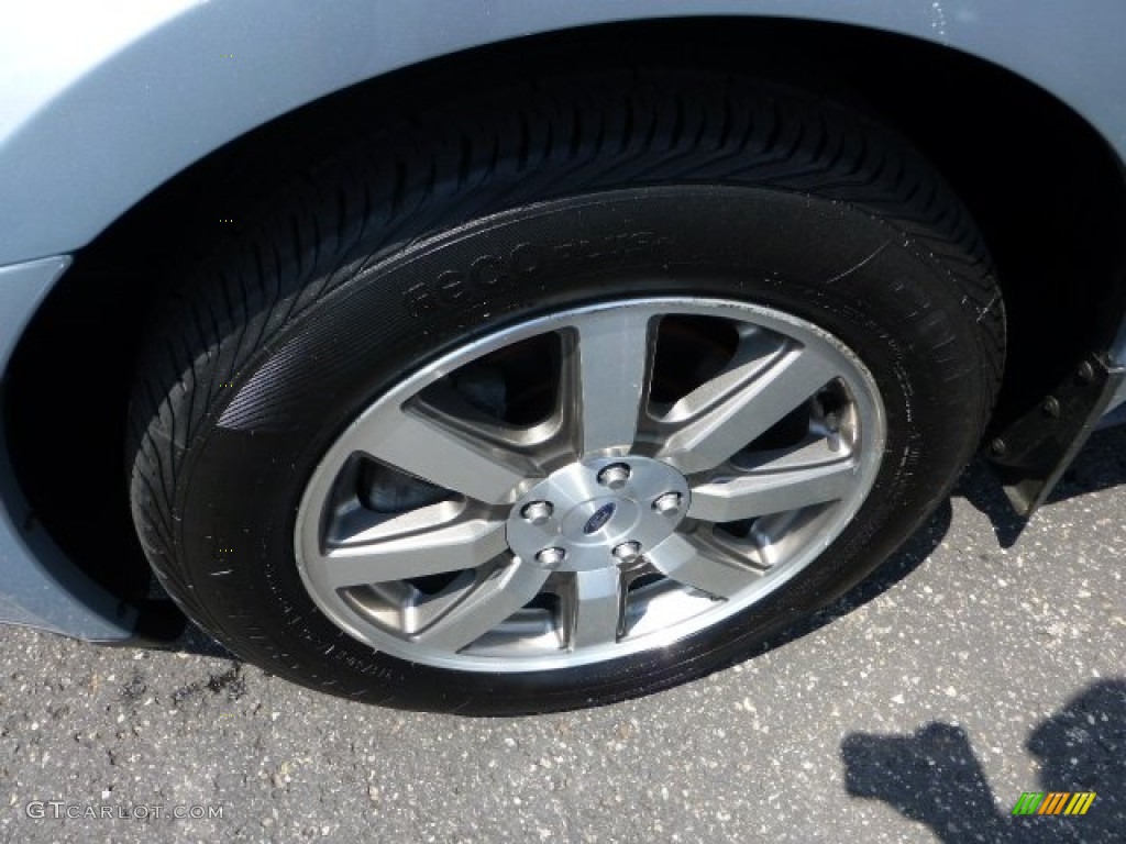 2008 Ford Taurus SEL Wheel Photo #68624638