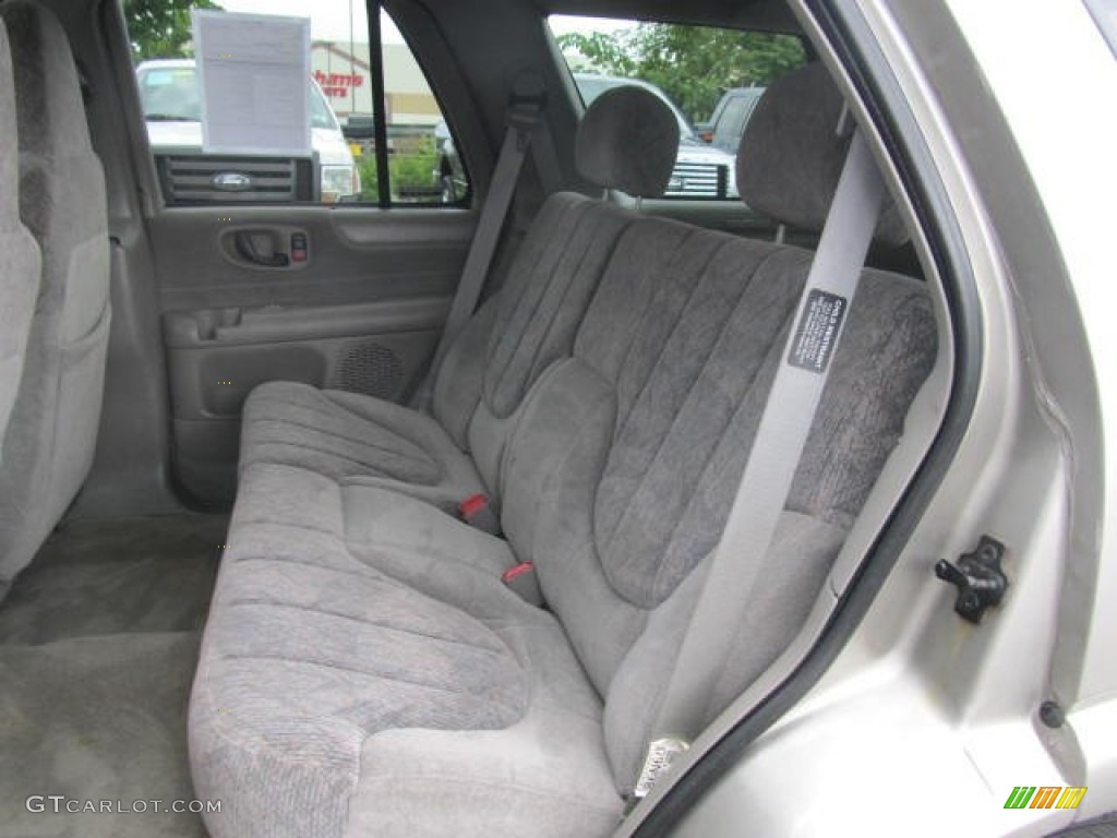 1998 GMC Jimmy SLE 4x4 Rear Seat Photo #68627597