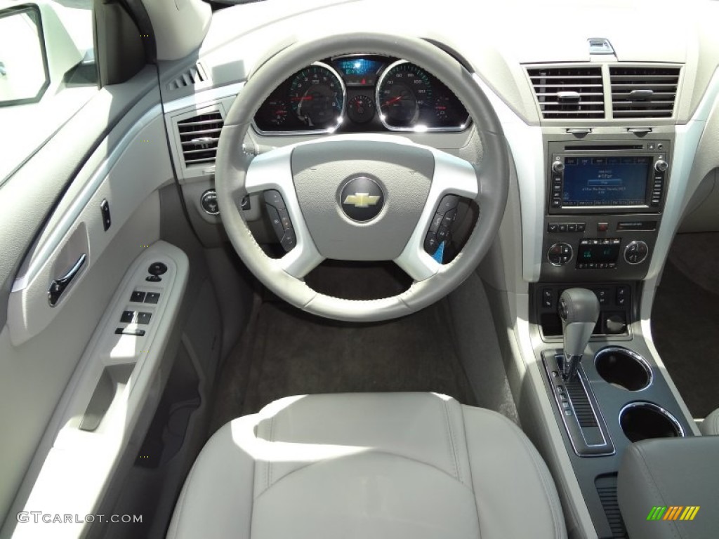 2012 Chevrolet Traverse LT AWD Dark Gray/Light Gray Dashboard Photo #68627699