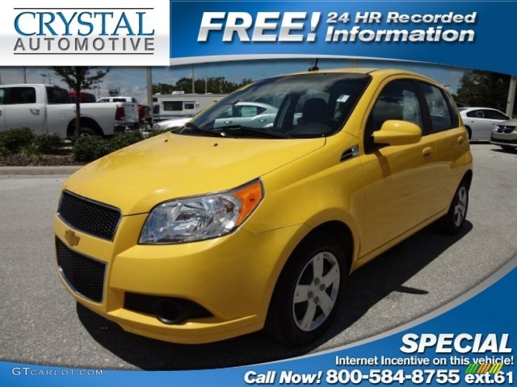 2011 Aveo Aveo5 LT - Summer Yellow / Neutral photo #1