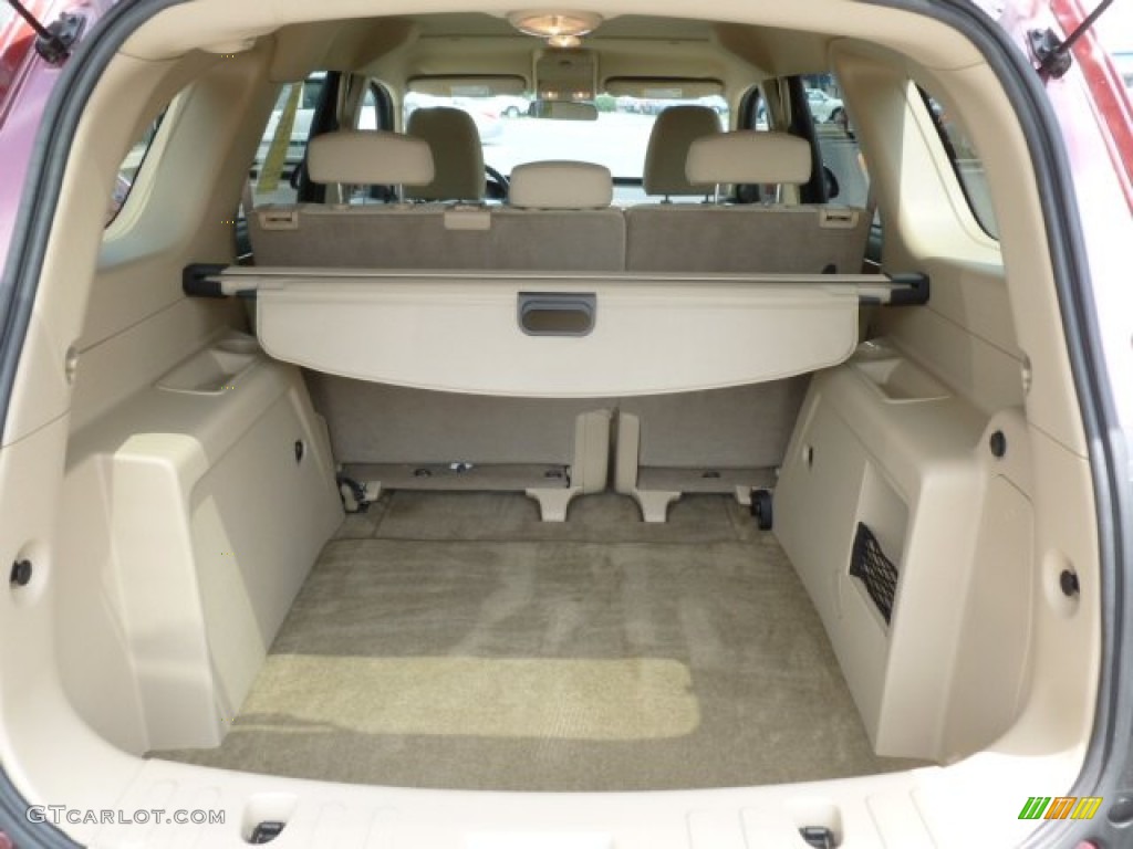 2008 Suzuki XL7 AWD Trunk Photos