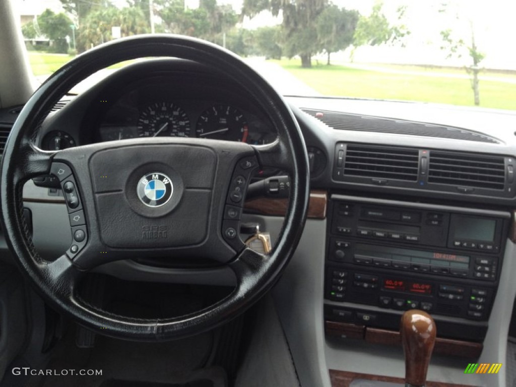 1998 BMW 7 Series 740iL Sedan Grey Steering Wheel Photo #68631676