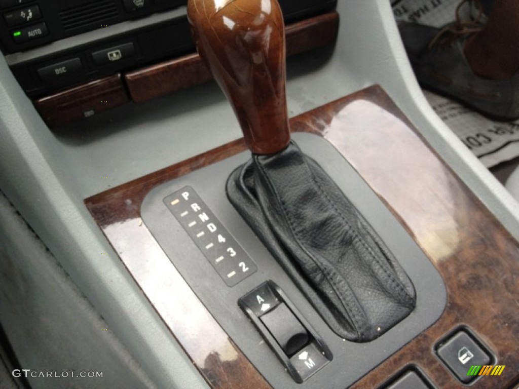 1998 BMW 7 Series 740iL Sedan 5 Speed Automatic Transmission Photo #68631688