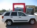 2005 Stone White Jeep Grand Cherokee Laredo  photo #3
