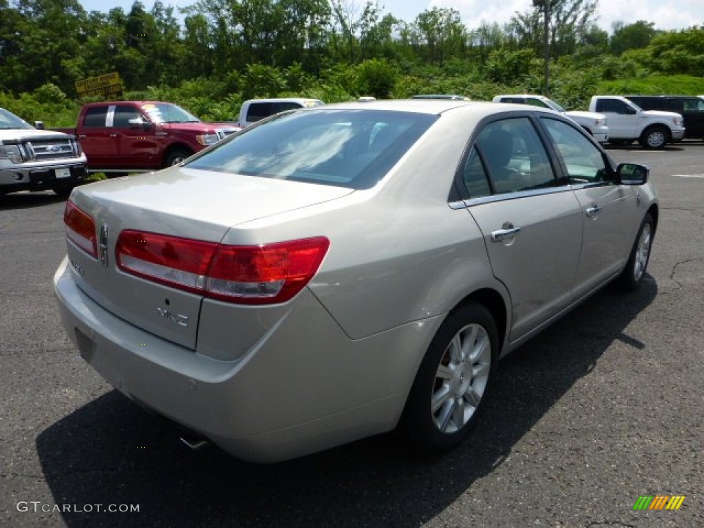 Smoke Stone Metallic 2010 Lincoln MKZ FWD Exterior Photo #68632003