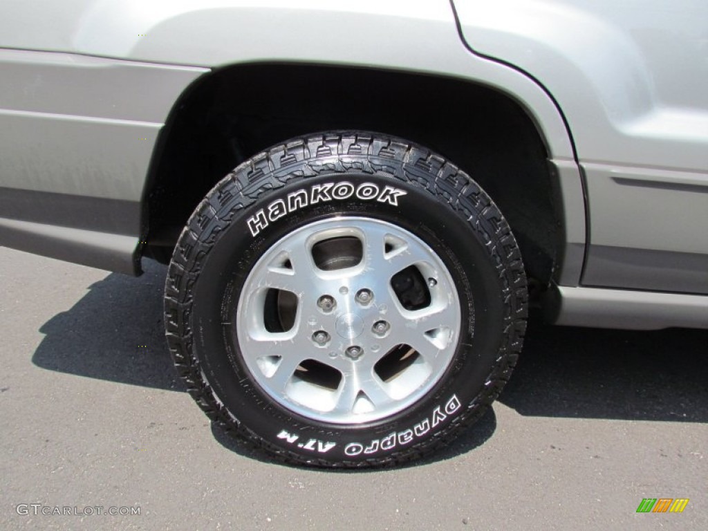 2003 Grand Cherokee Laredo 4x4 - Bright Silver Metallic / Dark Slate Gray photo #5