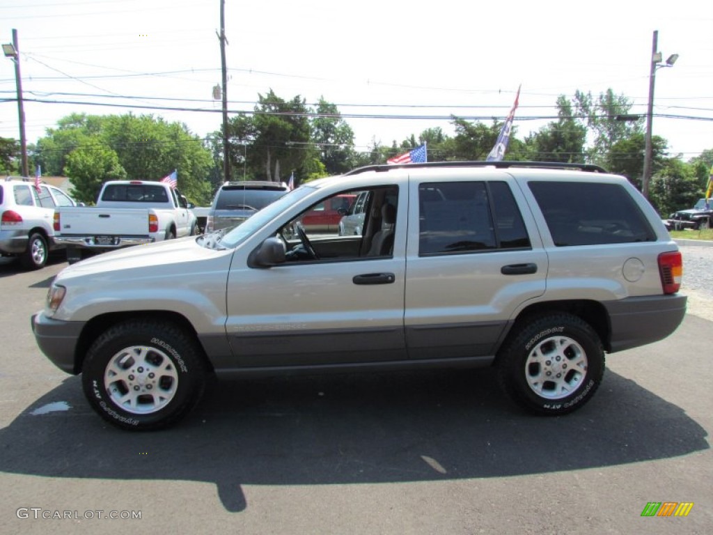 2003 Grand Cherokee Laredo 4x4 - Bright Silver Metallic / Dark Slate Gray photo #11
