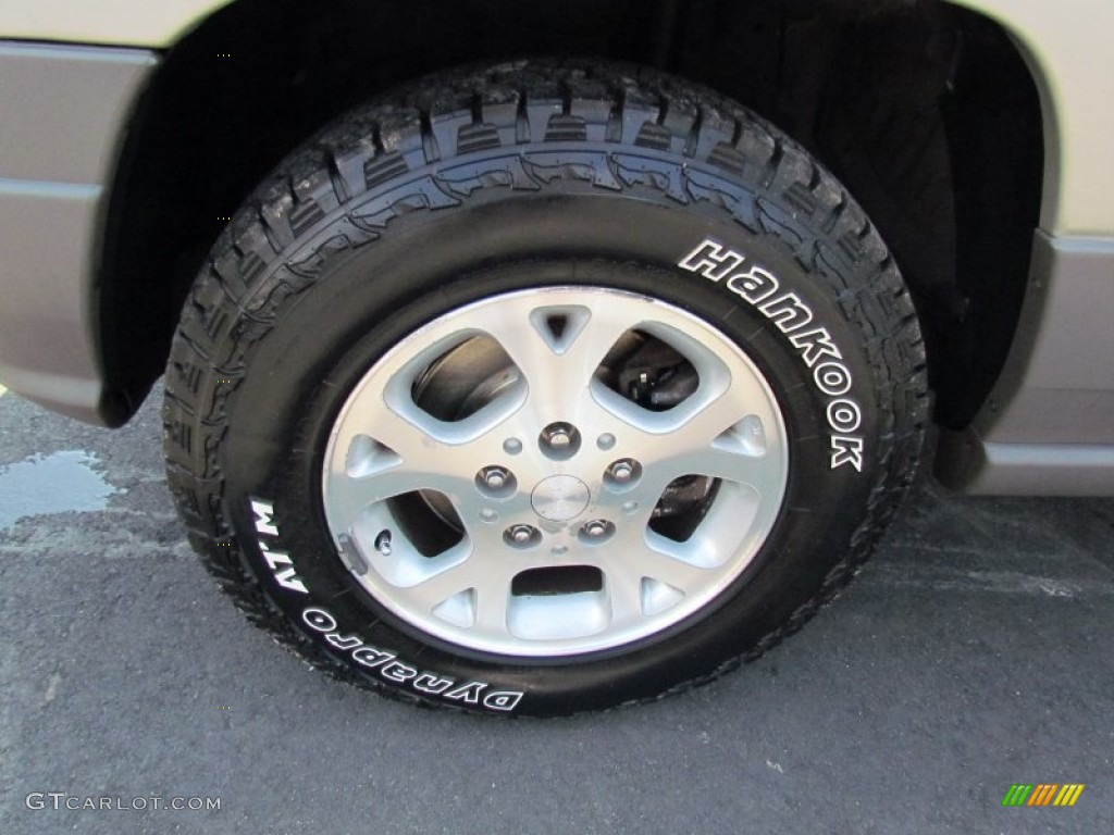 2003 Grand Cherokee Laredo 4x4 - Bright Silver Metallic / Dark Slate Gray photo #12