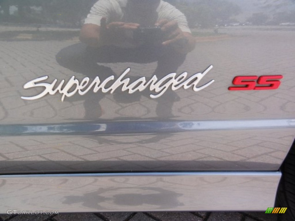 2005 Chevrolet Monte Carlo Supercharged SS Marks and Logos Photos