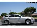 2005 Bright Silver Metallic Dodge Magnum SE  photo #4