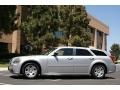 2005 Bright Silver Metallic Dodge Magnum SE  photo #8