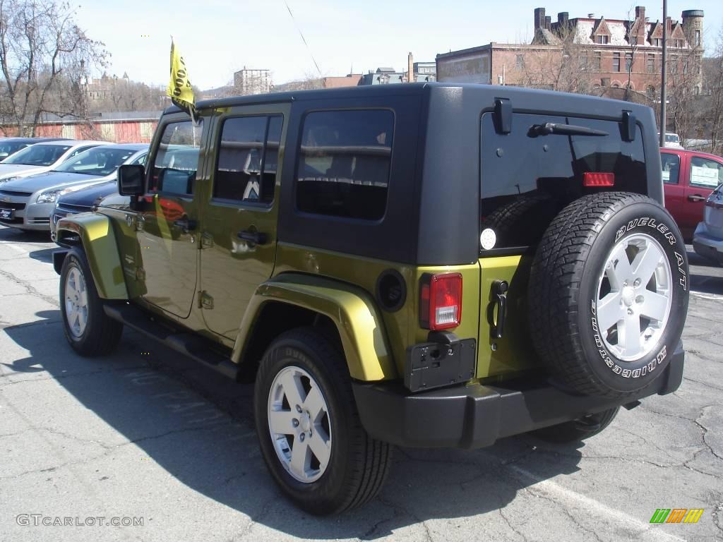 2007 Wrangler Unlimited Sahara 4x4 - Rescue Green Metallic / Dark Slate Gray/Medium Slate Gray photo #4