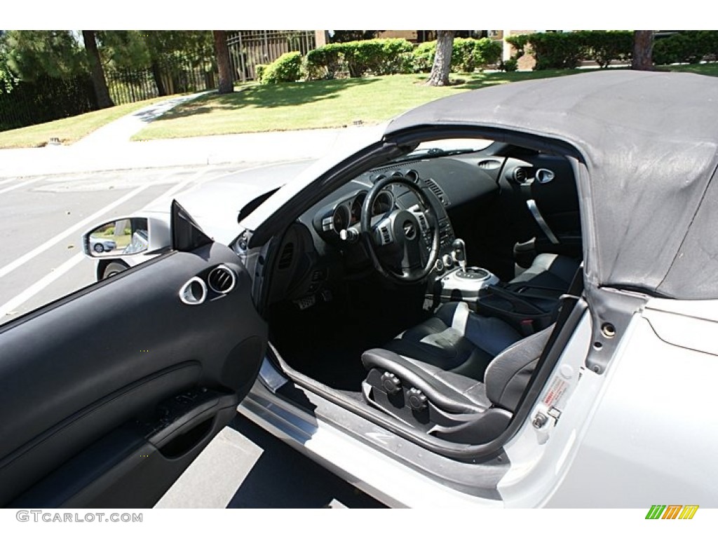 2008 350Z Enthusiast Roadster - Silver Alloy / Charcoal photo #35