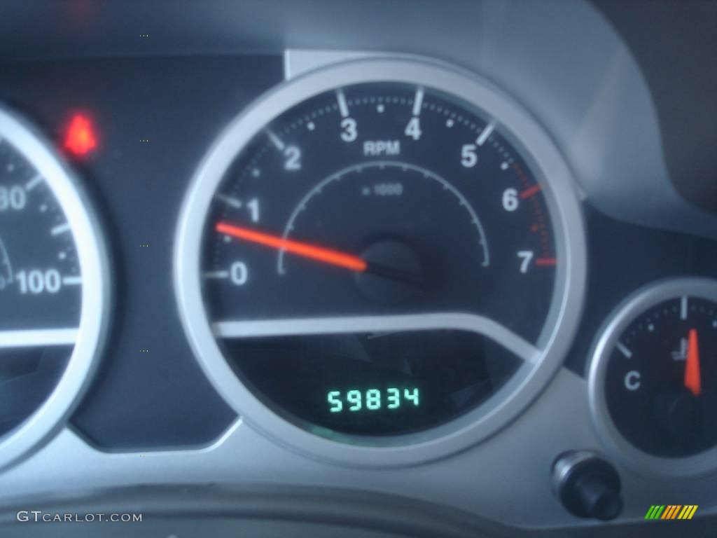 2007 Wrangler Unlimited Sahara 4x4 - Rescue Green Metallic / Dark Slate Gray/Medium Slate Gray photo #25