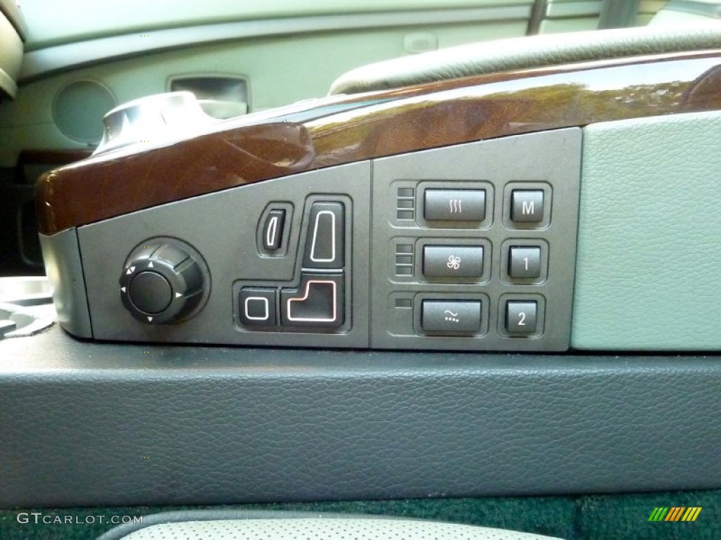 2004 BMW 7 Series 745Li Sedan Controls Photo #68641378