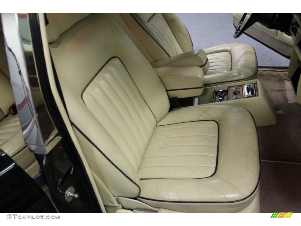 Beige Interior 1986 Rolls-Royce Silver Spirit Mark I Photo #68644143