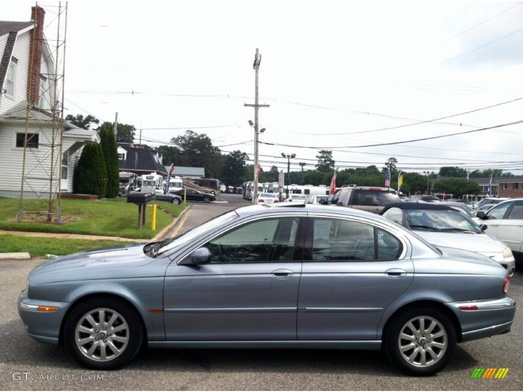Zircon Metallic 2002 Jaguar X-Type 2.5 Exterior Photo #68649244