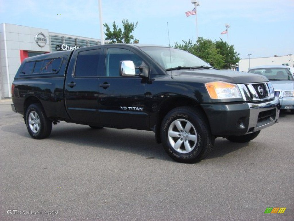 2009 Titan SE Crew Cab 4x4 - Timberline Green / Charcoal photo #2