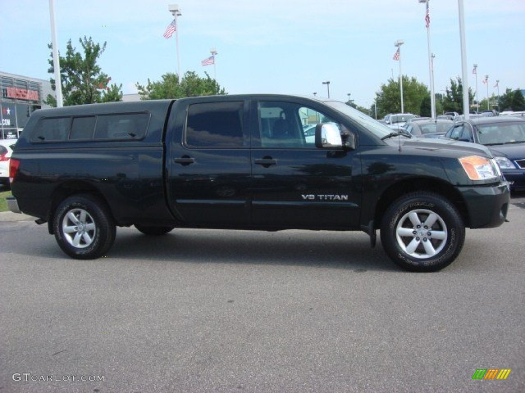 2009 Titan SE Crew Cab 4x4 - Timberline Green / Charcoal photo #3
