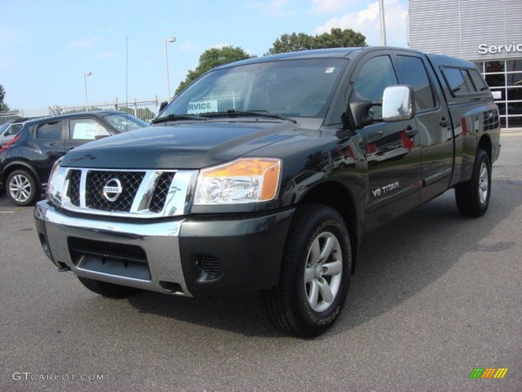 2009 Titan SE Crew Cab 4x4 - Timberline Green / Charcoal photo #5