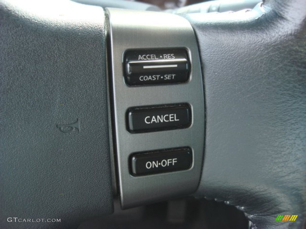 2009 Titan SE Crew Cab 4x4 - Timberline Green / Charcoal photo #14