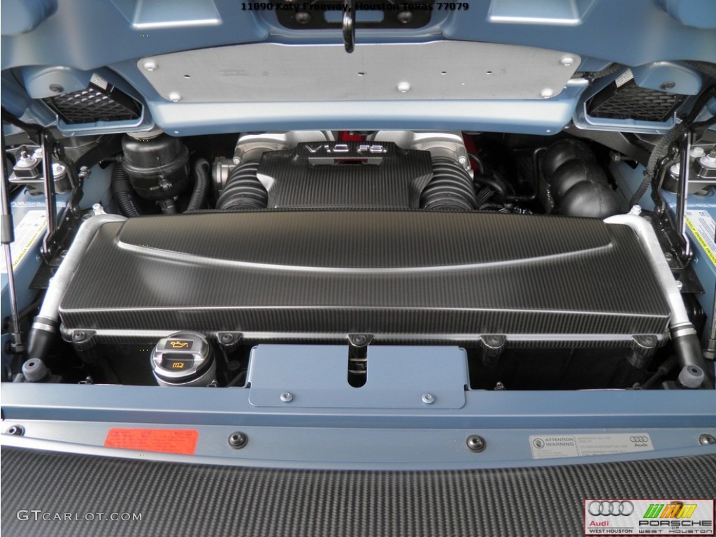 2012 Audi R8 GT Spyder Engine Photos