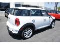 Light White - Cooper S Countryman Photo No. 2