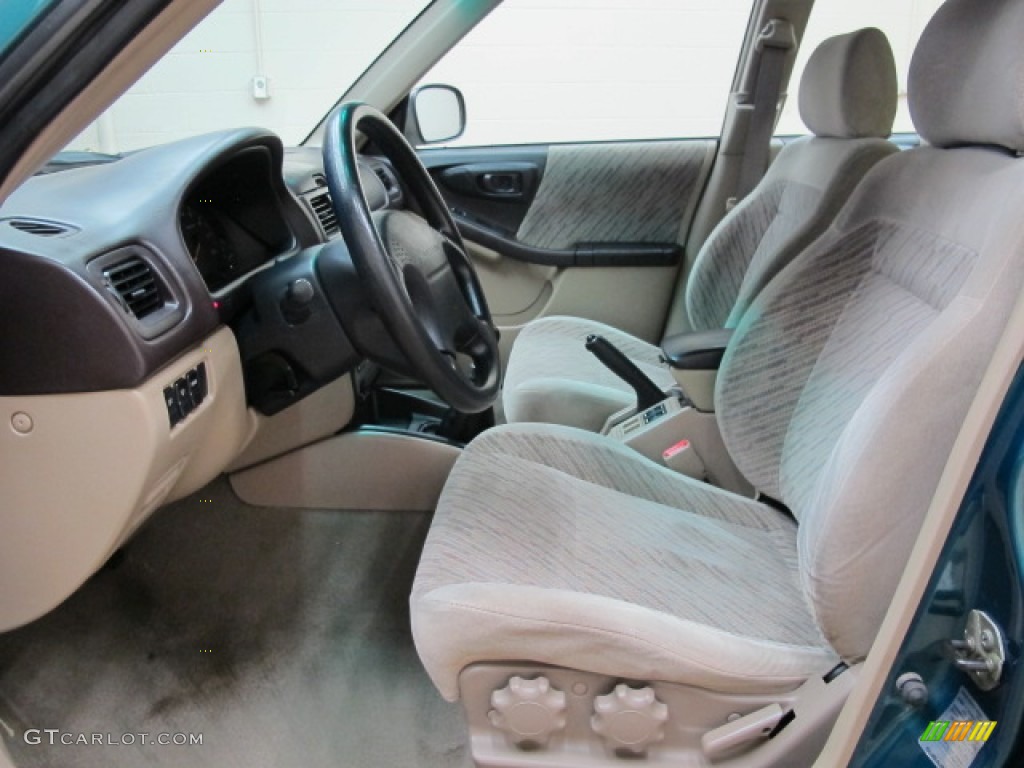 Beige Interior 2000 Subaru Forester 2.5 S Photo #68652544
