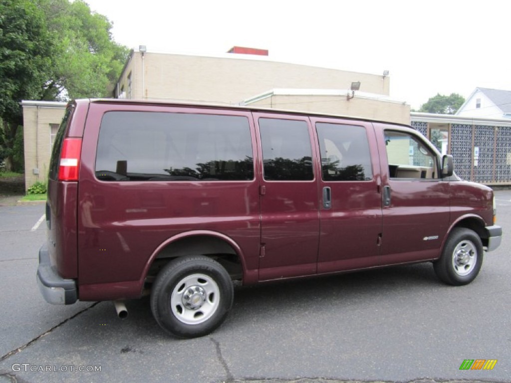 2004 Express 1500 LS Passenger Van - Berry Red Metallic / Neutral photo #8