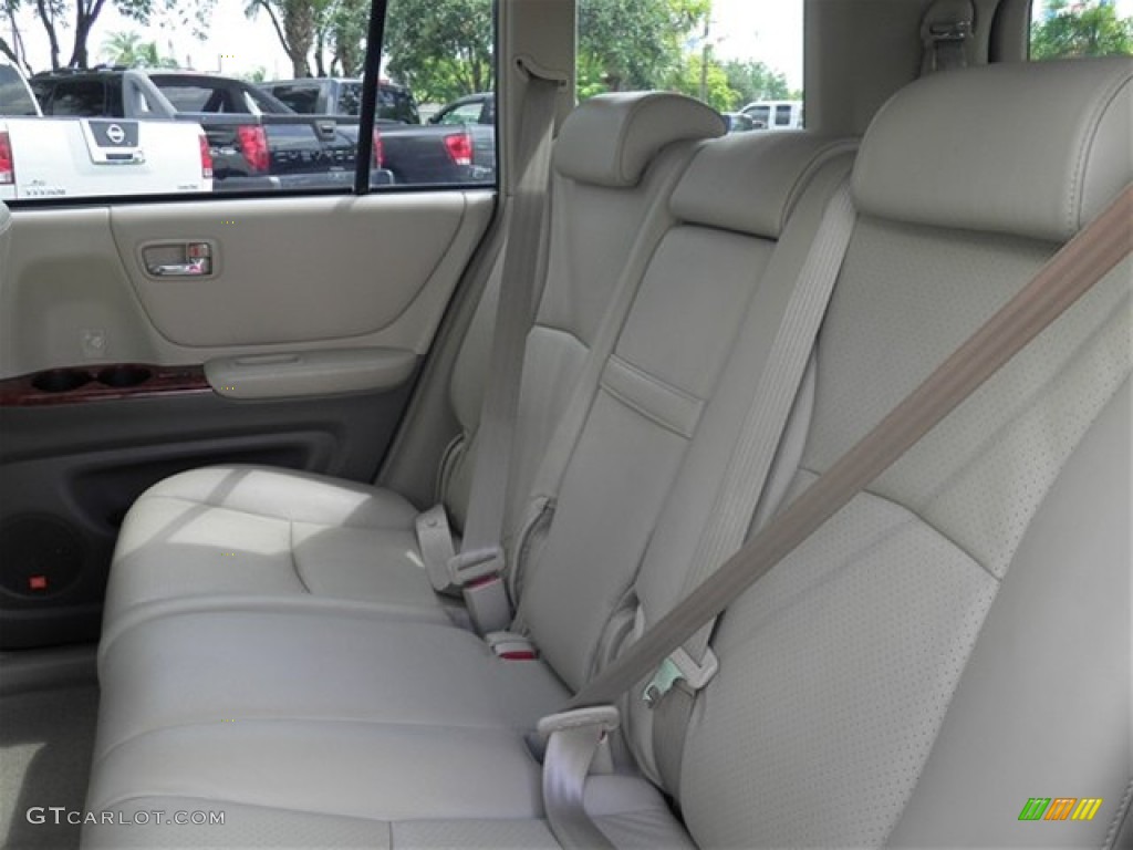 2007 Highlander Limited 4WD - Bluestone Metallic / Ivory Beige photo #28