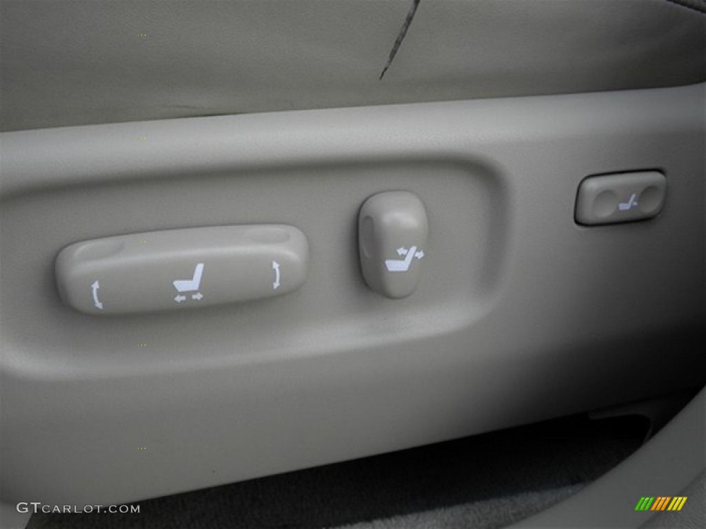 2007 Highlander Limited 4WD - Bluestone Metallic / Ivory Beige photo #32