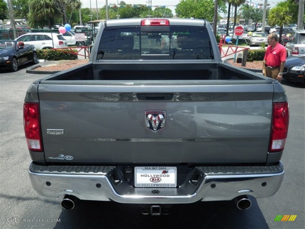 2009 Ram 1500 Laramie Quad Cab - Mineral Gray Metallic / Dark Slate Gray photo #18