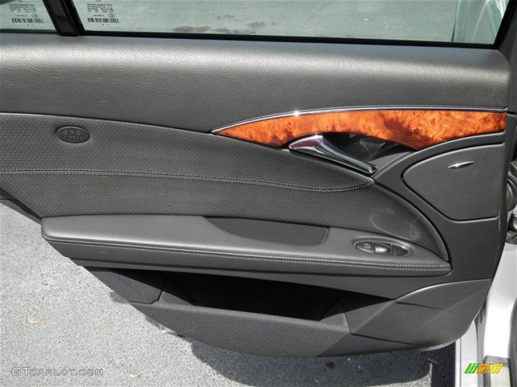 2006 Mercedes-Benz E 350 4Matic Sedan Charcoal Door Panel Photo #68655613