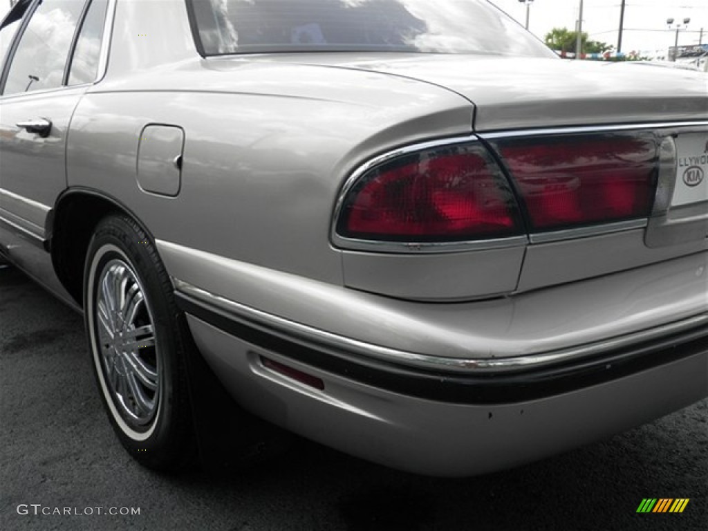 1997 LeSabre Custom - Silvermist Metallic / Beige photo #12