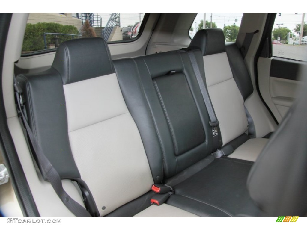 2008 Jeep Grand Cherokee Limited 4x4 Rear Seat Photo #68657344