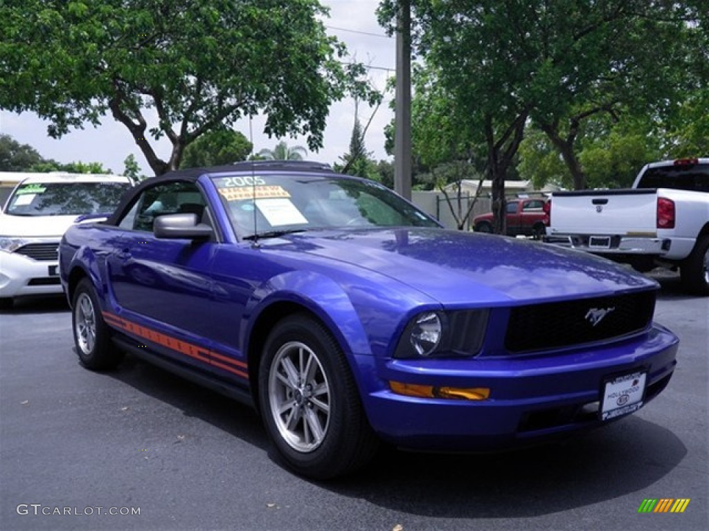 2005 Sonic Blue Metallic Ford Mustang V6 Premium Convertible #68630939 