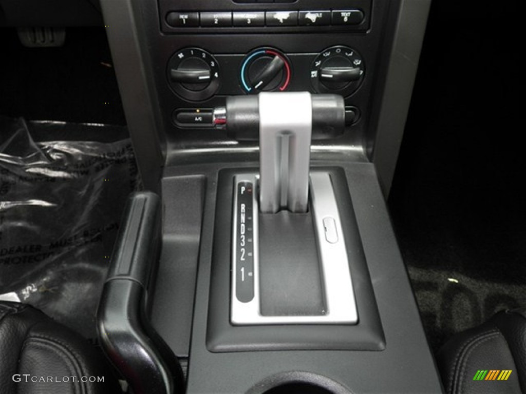 2005 Mustang V6 Premium Convertible - Sonic Blue Metallic / Dark Charcoal photo #46