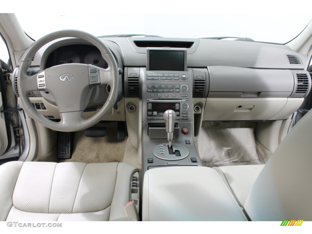 2004 Infiniti G 35 x Sedan Dashboard Photos