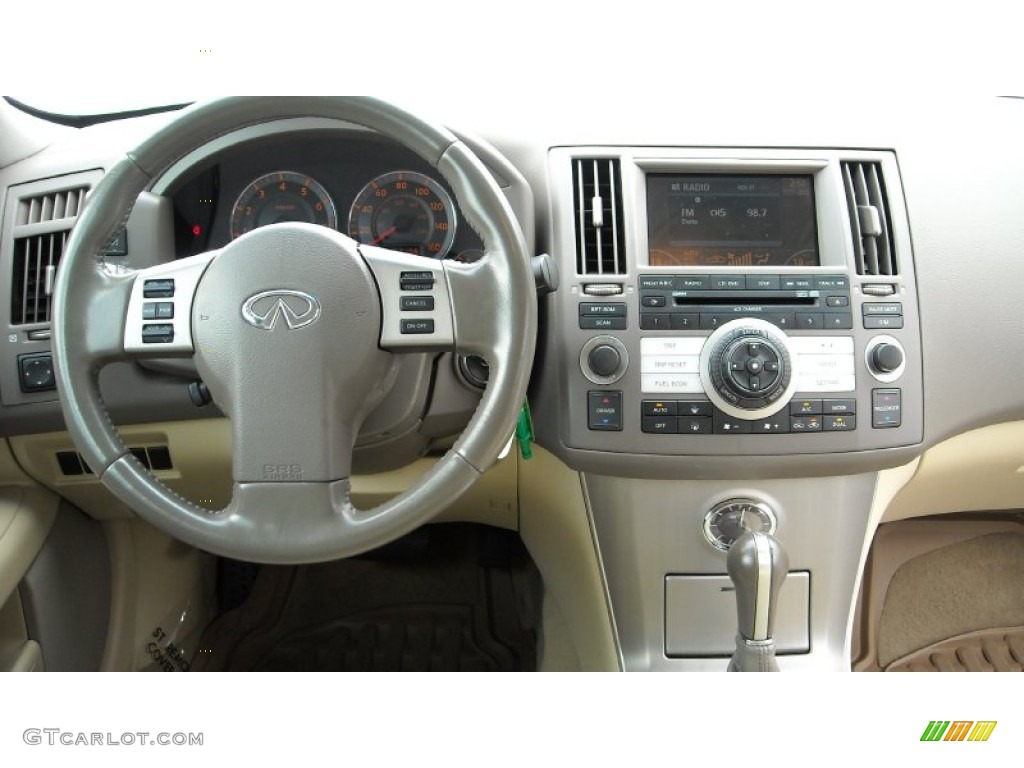 2007 Infiniti FX 35 Dashboard Photos