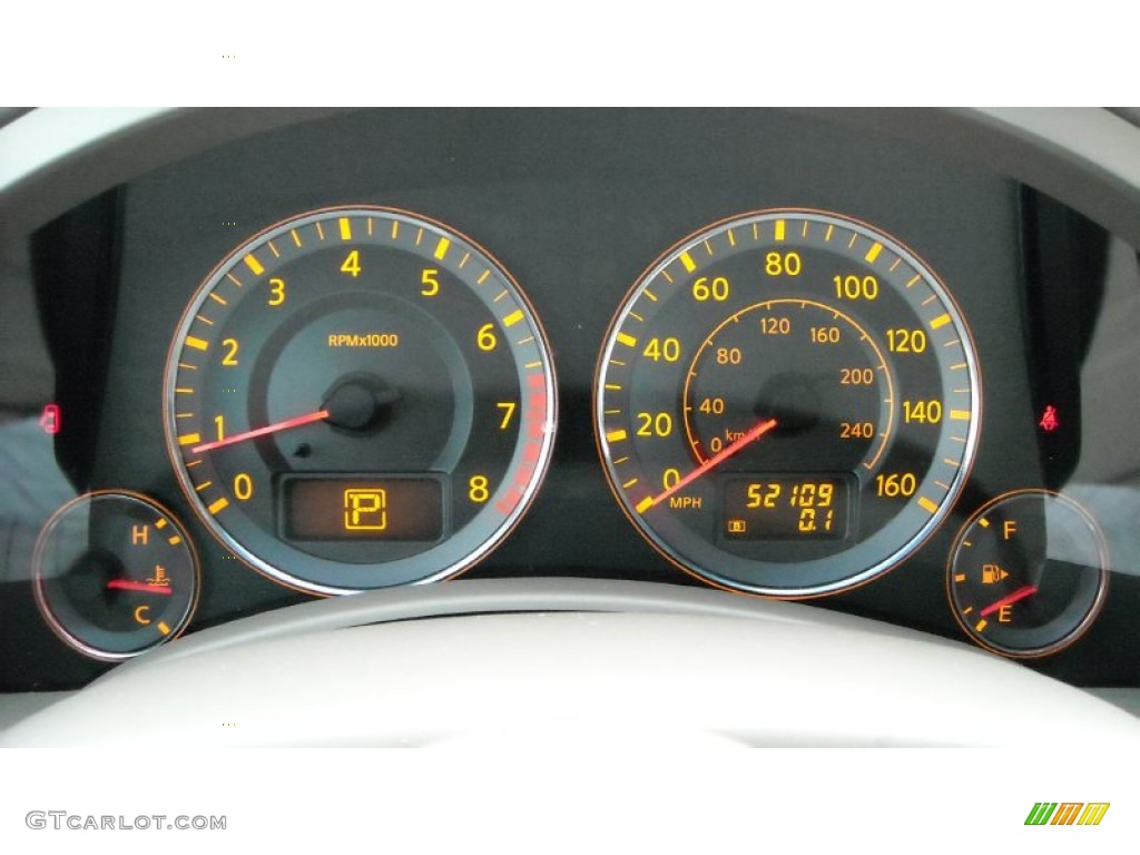 2007 Infiniti FX 35 Gauges Photo #68659456