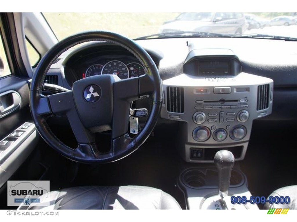 2004 Endeavor XLS AWD - Titanium Gray Pearl / Charcoal Gray photo #14