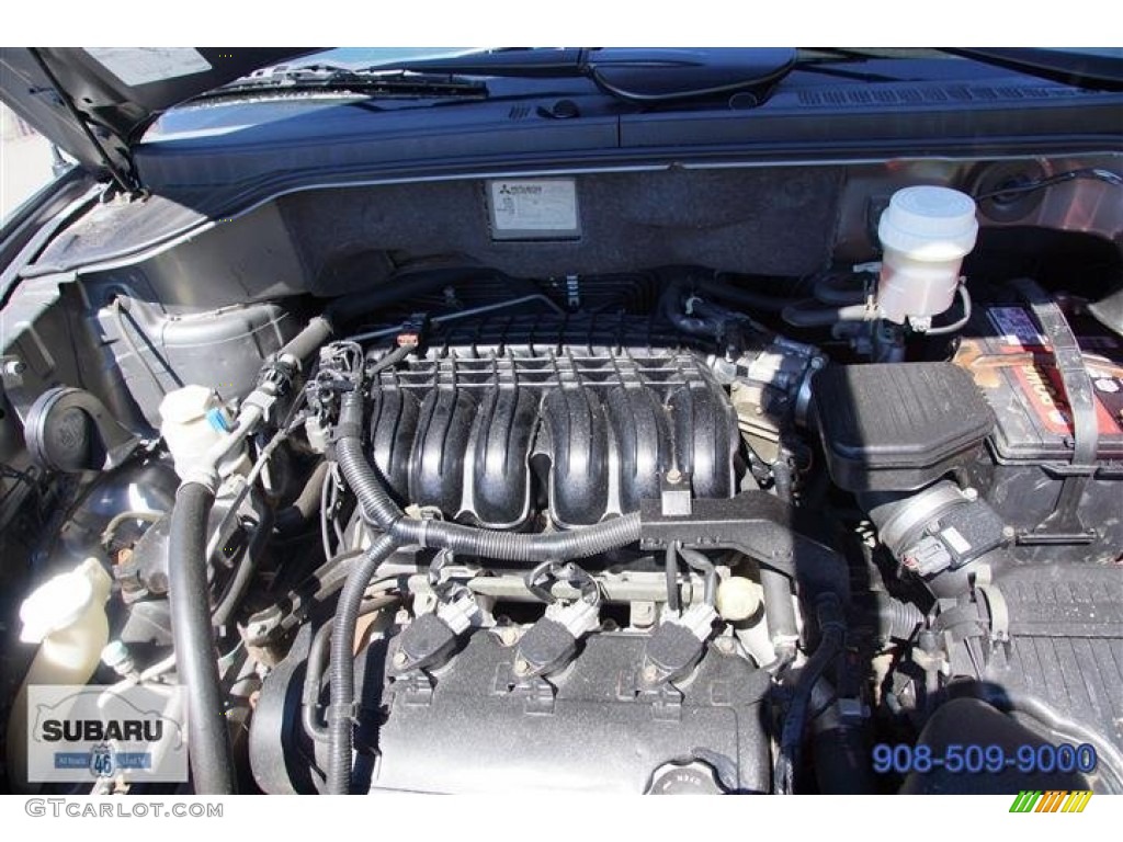 2004 Endeavor XLS AWD - Titanium Gray Pearl / Charcoal Gray photo #45