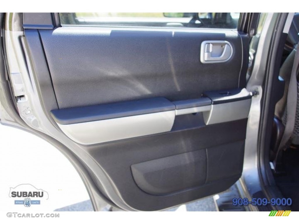 2004 Endeavor XLS AWD - Titanium Gray Pearl / Charcoal Gray photo #54