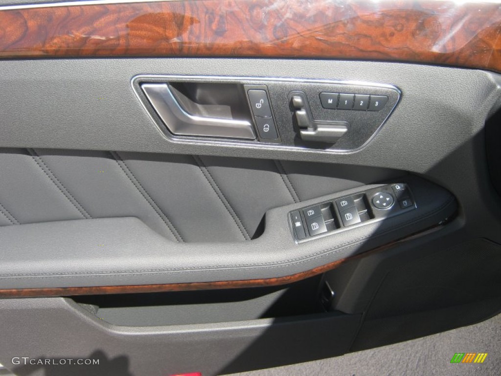 2013 Mercedes-Benz E 350 4Matic Wagon Black Door Panel Photo #68662893