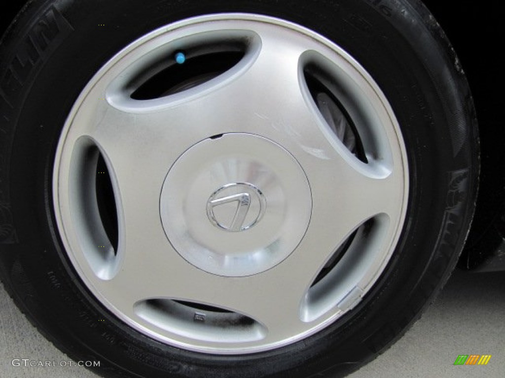 1998 Lexus LS 400 Wheel Photo #68663547