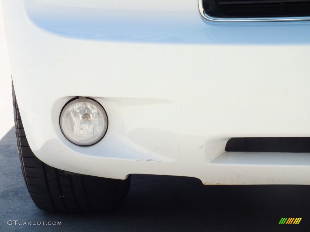 2010 Charger SXT - Stone White / Dark Slate Gray photo #11