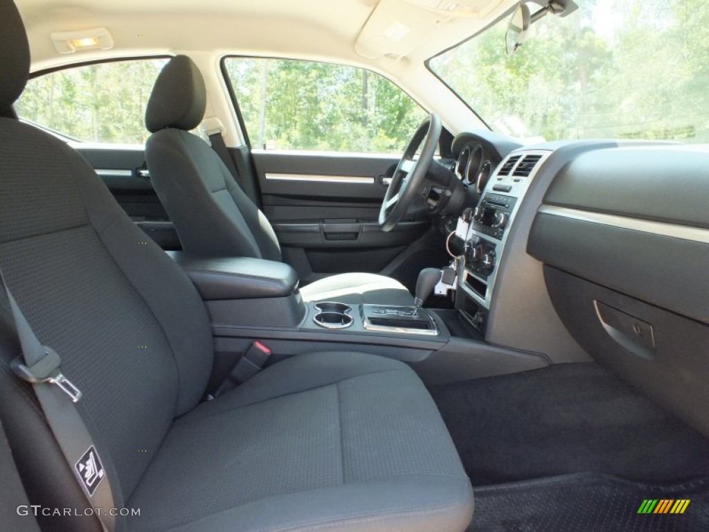 2010 Charger SXT - Stone White / Dark Slate Gray photo #25