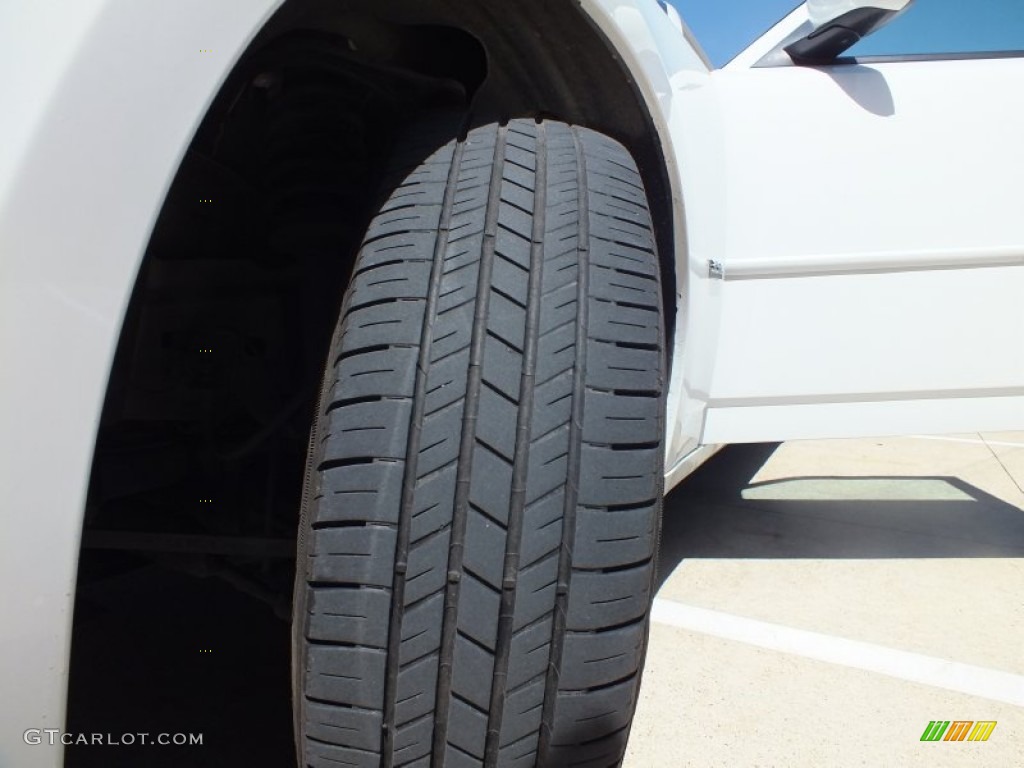 2010 Charger SXT - Stone White / Dark Slate Gray photo #49