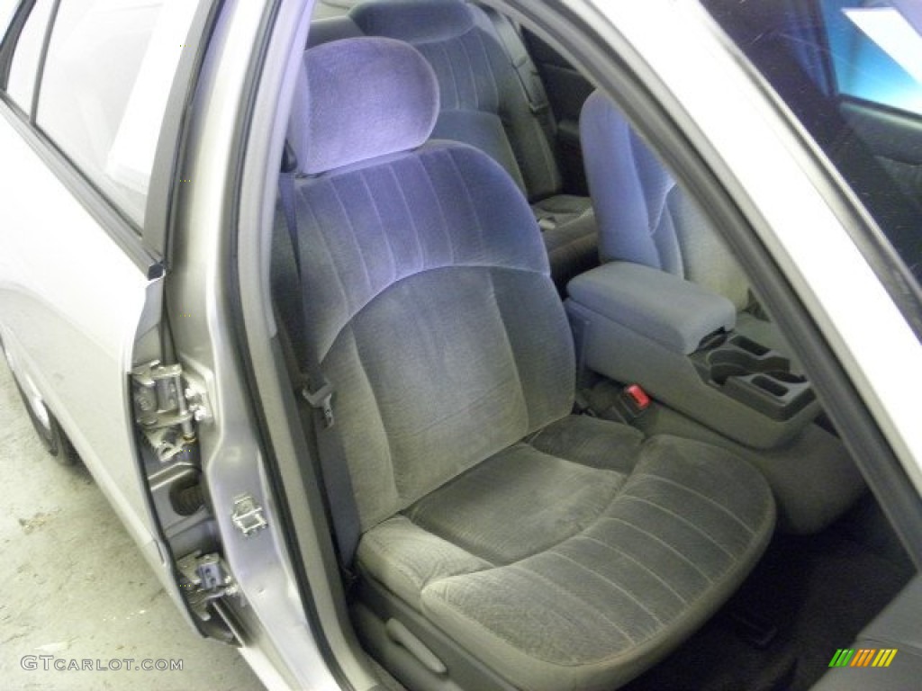 2005 Buick Century Sedan Front Seat Photos